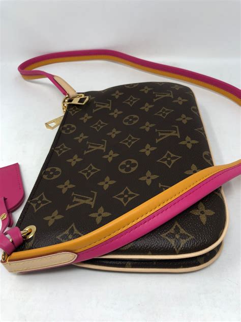 lady pink louis vuitton|louis vuitton crossbody pink.